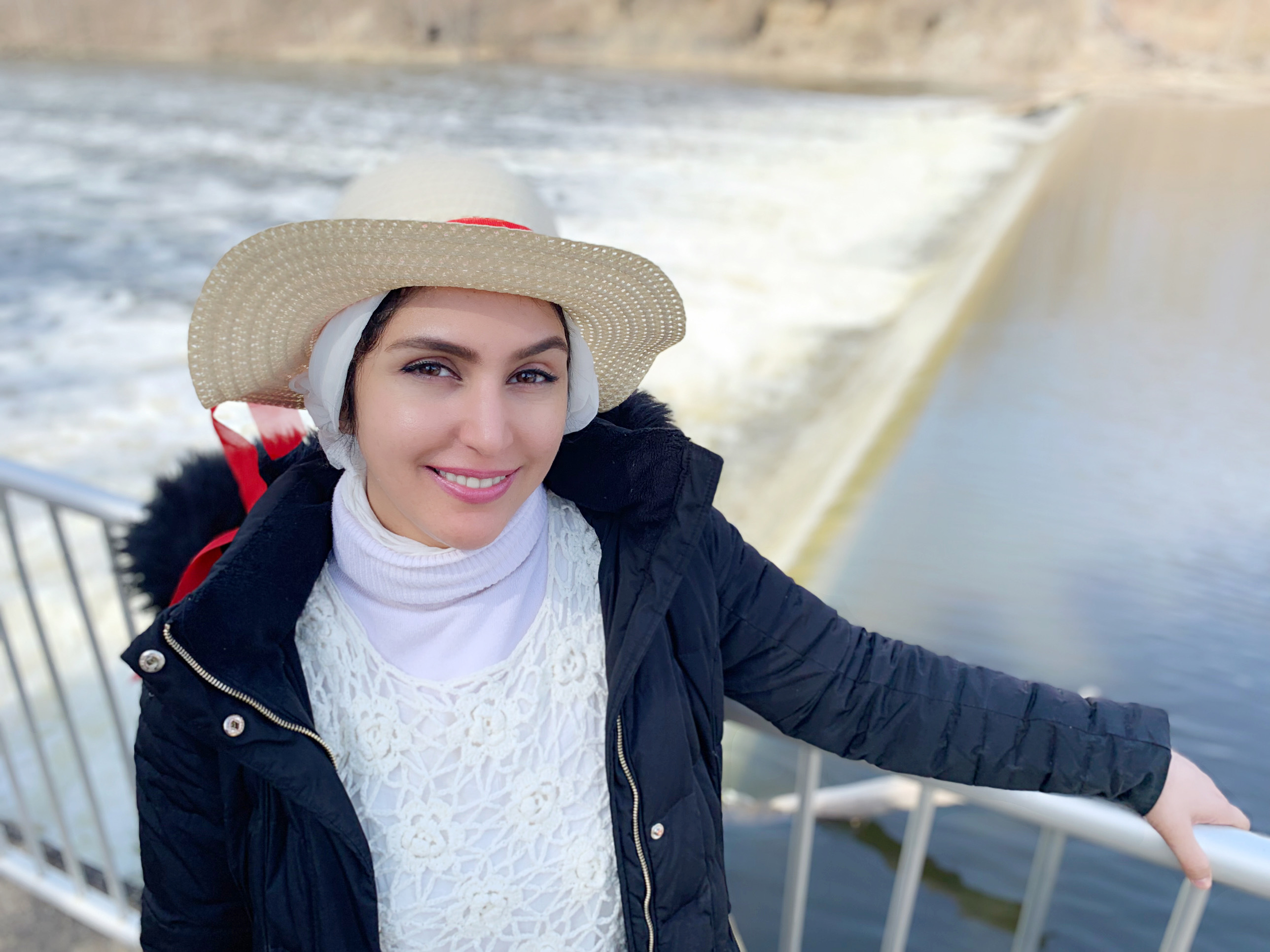 Profile photo of  Behnaz Mirzendehdel